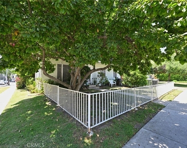 11063 Ohio Avenue - Photo Thumbnail 5