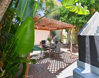 11063 Ohio Avenue - Photo Thumbnail 49