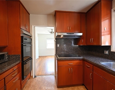 11063 Ohio Avenue - Photo Thumbnail 26