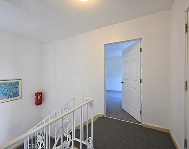11063 Ohio Avenue - Photo Thumbnail 18