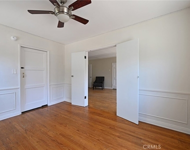 11063 Ohio Avenue - Photo Thumbnail 12