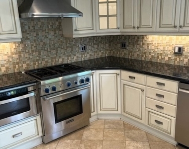 2109 Hillsbury Road - Photo Thumbnail 8