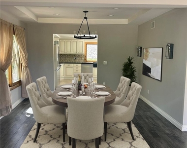 2109 Hillsbury Road - Photo Thumbnail 6