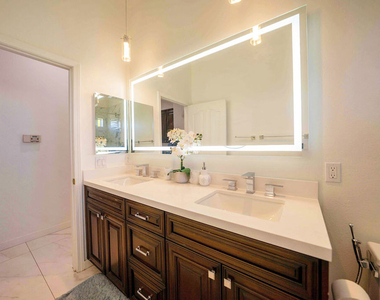 17833 Wildridge Lane - Photo Thumbnail 23