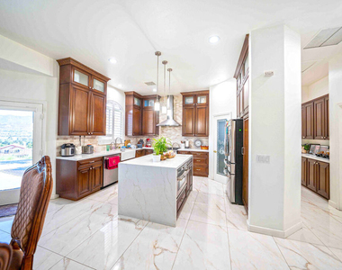 17833 Wildridge Lane - Photo Thumbnail 15