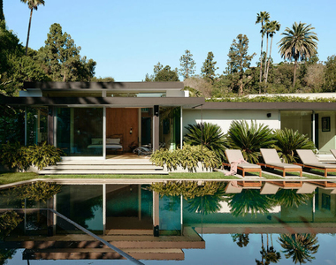 1061 Loma Vista Drive - Photo Thumbnail 15