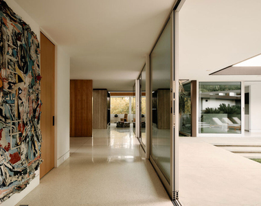 1061 Loma Vista Drive - Photo Thumbnail 11