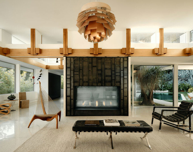 1061 Loma Vista Drive - Photo Thumbnail 8