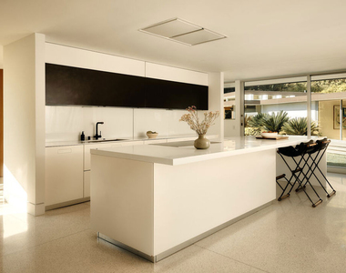 1061 Loma Vista Drive - Photo Thumbnail 10