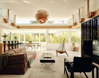 1061 Loma Vista Drive - Photo Thumbnail 6
