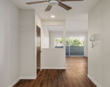 1342 Harvard Street - Photo Thumbnail 6