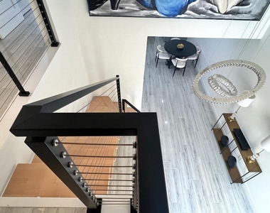 218 Old Meadow Way - Photo Thumbnail 18