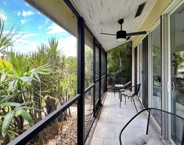 218 Old Meadow Way - Photo Thumbnail 25