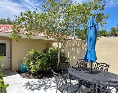 218 Old Meadow Way - Photo Thumbnail 33