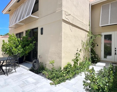 218 Old Meadow Way - Photo Thumbnail 30