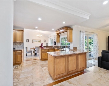 13889 Geranium Place - Photo Thumbnail 8