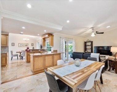 13889 Geranium Place - Photo Thumbnail 11