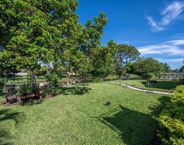 13889 Geranium Place - Photo Thumbnail 28
