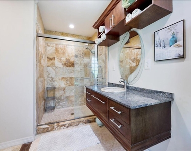 13889 Geranium Place - Photo Thumbnail 24