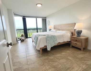 9500 S Ocean Drive - Photo Thumbnail 12