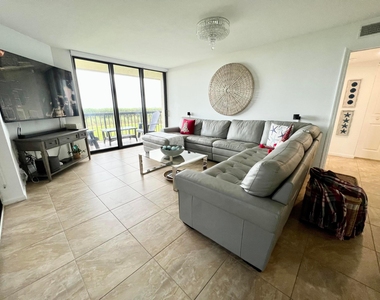 9500 S Ocean Drive - Photo Thumbnail 7