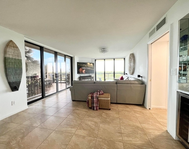 9500 S Ocean Drive - Photo Thumbnail 8