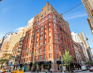 121 Madison Avenue - Photo Thumbnail 6