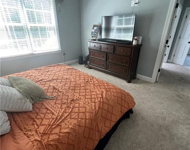 2661 Lockwood Drive - Photo Thumbnail 11