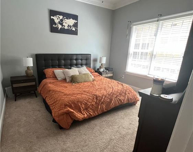 2661 Lockwood Drive - Photo Thumbnail 12
