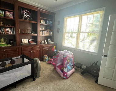 2661 Lockwood Drive - Photo Thumbnail 19