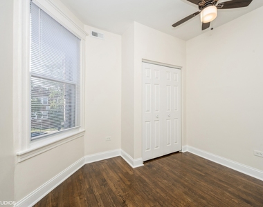 4954 W Augusta Boulevard - Photo Thumbnail 8
