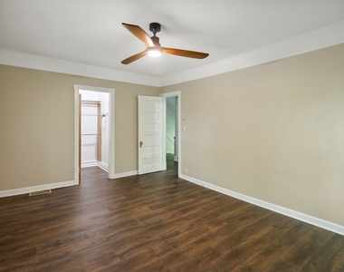 2078 Linden Avenue - Photo Thumbnail 7