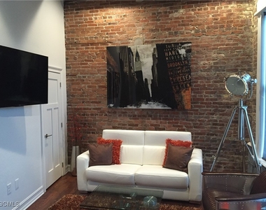 2278 1st Street - Photo Thumbnail 15