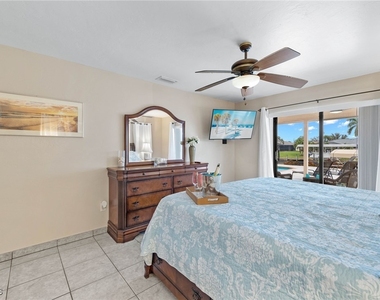 1327 Se 17th Street - Photo Thumbnail 6