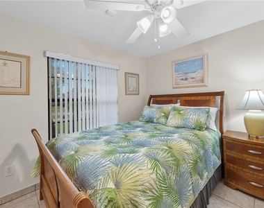 1327 Se 17th Street - Photo Thumbnail 10