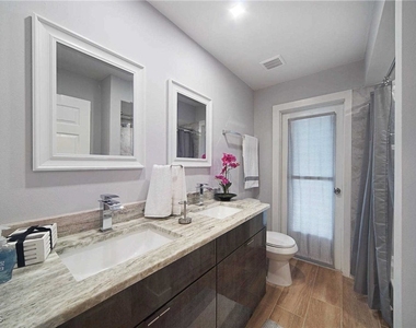 2633 Se 19th Place - Photo Thumbnail 12