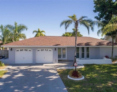 2633 Se 19th Place - Photo Thumbnail 28