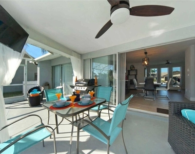 2633 Se 19th Place - Photo Thumbnail 18