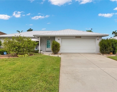 5240 Sw 2nd Place - Photo Thumbnail 1