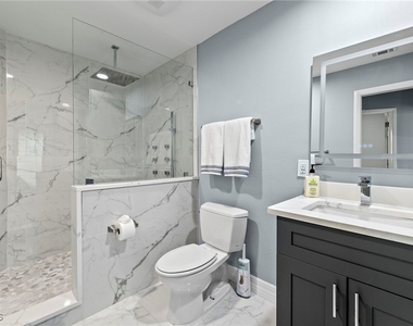 5240 Sw 2nd Place - Photo Thumbnail 21