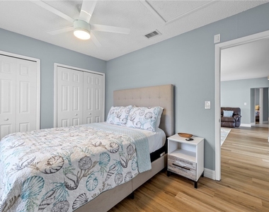 5240 Sw 2nd Place - Photo Thumbnail 20