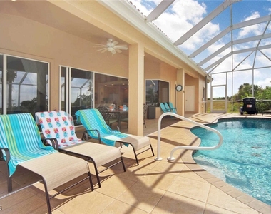 4114 Nw 39th Lane - Photo Thumbnail 15