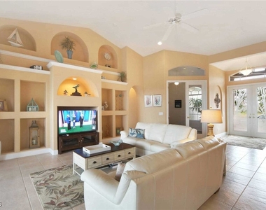 4114 Nw 39th Lane - Photo Thumbnail 5