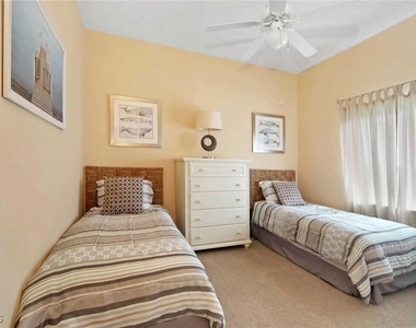 4114 Nw 39th Lane - Photo Thumbnail 13