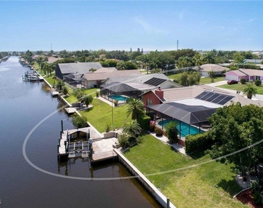 1422 Se 12th Terrace - Photo Thumbnail 19