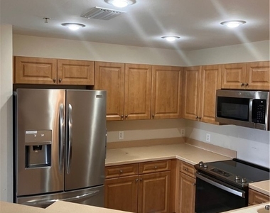 2904 Tuscan Drive - Photo Thumbnail 12