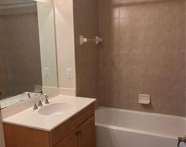 2904 Tuscan Drive - Photo Thumbnail 4