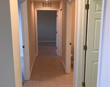 2904 Tuscan Drive - Photo Thumbnail 6