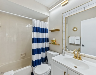 5857 Rattlesnake Hammock Street - Photo Thumbnail 18