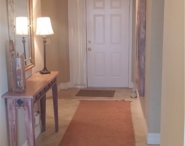 6520 Valen Way - Photo Thumbnail 14